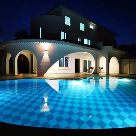 Spectacular With Private Pool In Antalya Hotel *