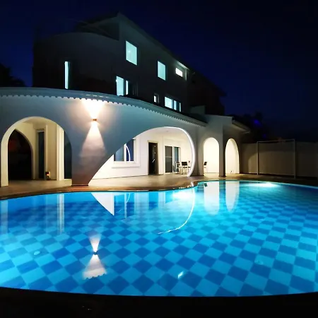 Spectacular With Private Pool In Antalya